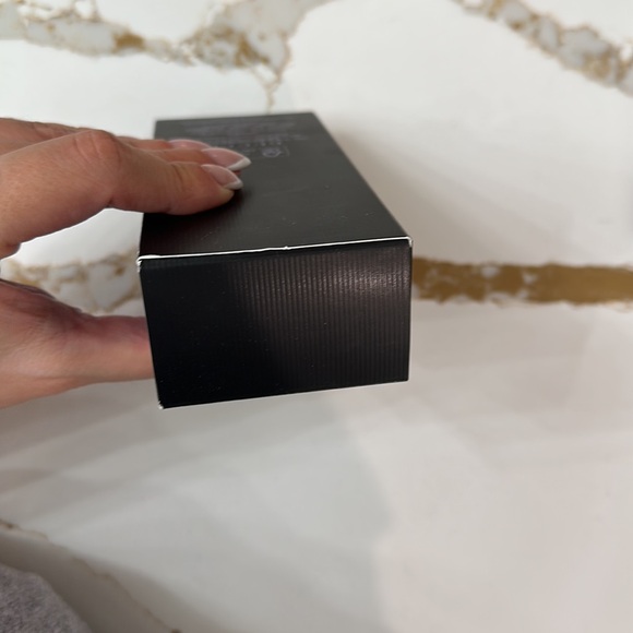 Gucci Flora - Georgeous Magnolia Eau De Parfum 100ml - Picture 3 of 3